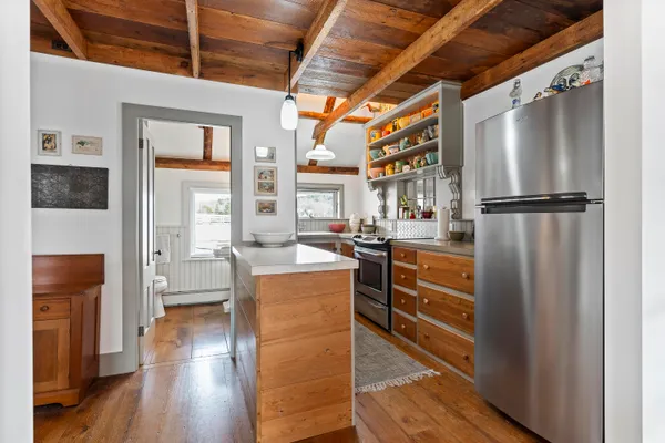 $1,475,000 | 37 Townsend Avenue, Boothbay Harbor, ME 04538