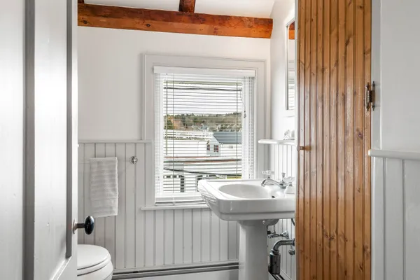 $1,475,000 | 37 Townsend Avenue, Boothbay Harbor, ME 04538