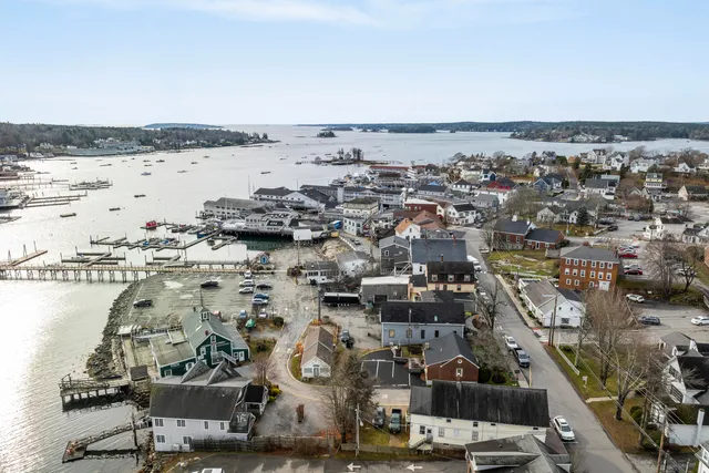 $1,475,000 | 37 Townsend Avenue, Boothbay Harbor, ME 04538