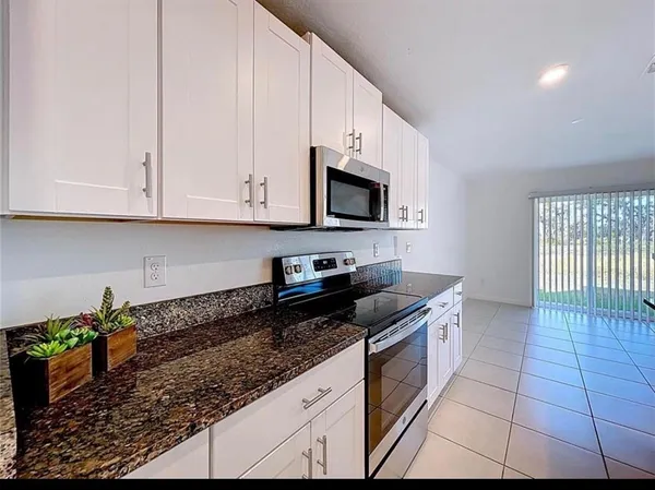 $2,500 | 6557 Bar S Bar Trail, Zephyrhills, FL 33541