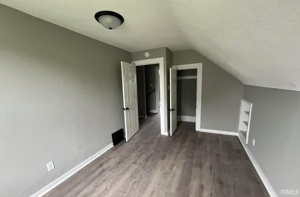 $1,250 | 3617 Oliver Street, Fort Wayne, IN 46806