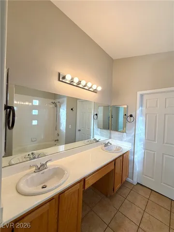 $1,795 | 5239 Green Forest Way, Las Vegas, NV 89118