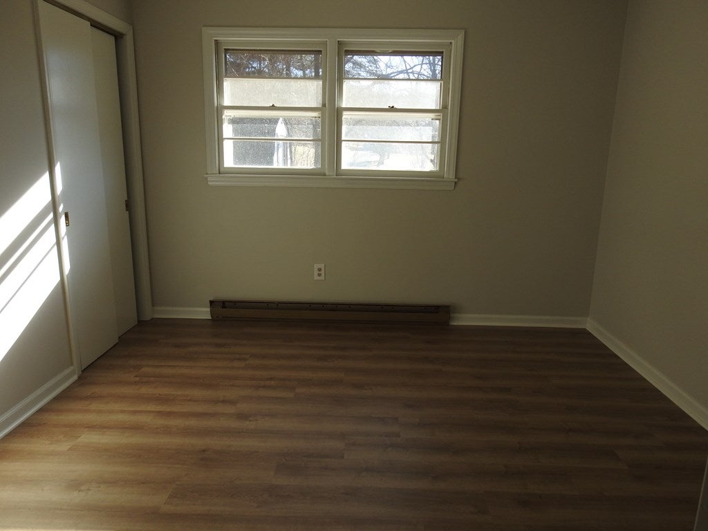 105 Robinhood Road Galax, VA 24333 - Photo 11 of 17 Gallery Image 11