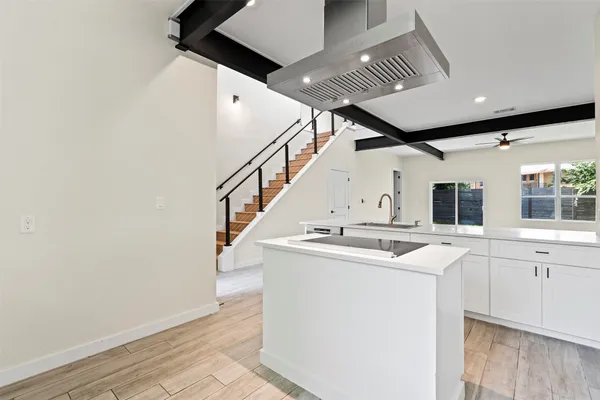 $625,000 | 3613 Munson Street, Austin, TX 78721