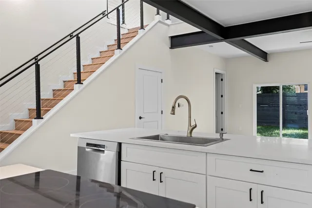 $719,000 | 3613 Munson Street, Austin, TX 78721