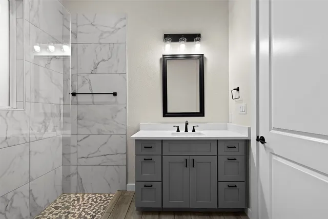 $719,000 | 3613 Munson Street, Austin, TX 78721