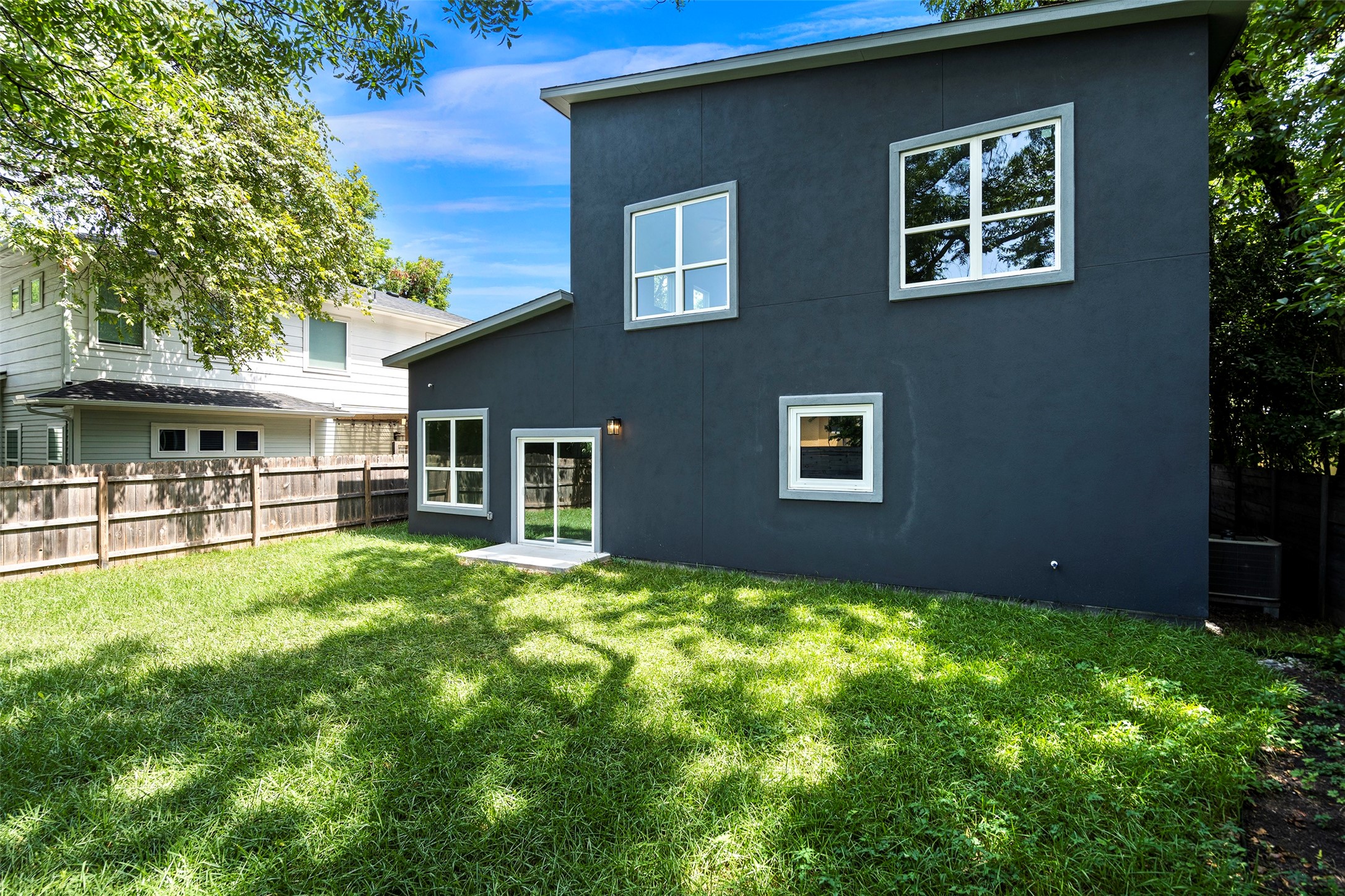 3613 Munson Street Austin, TX 78721 - Photo 35 of 36