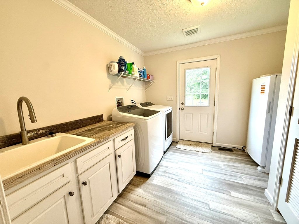 322 Pinewood Drive Shady Spring, WV 25918 - Photo 21 of 25 Gallery Image 21