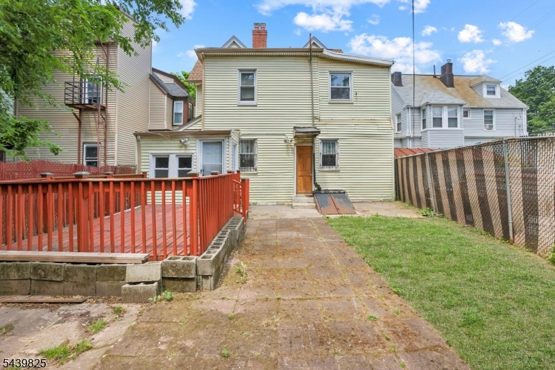 96 South 11th Street Newark, NJ 07107 - Photo 6 of 15