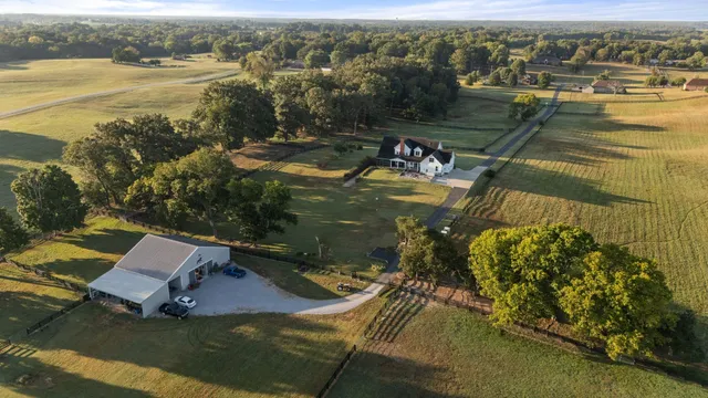 $2,700,000 | 1421 Lawrence Lane, Springfield, TN 37172