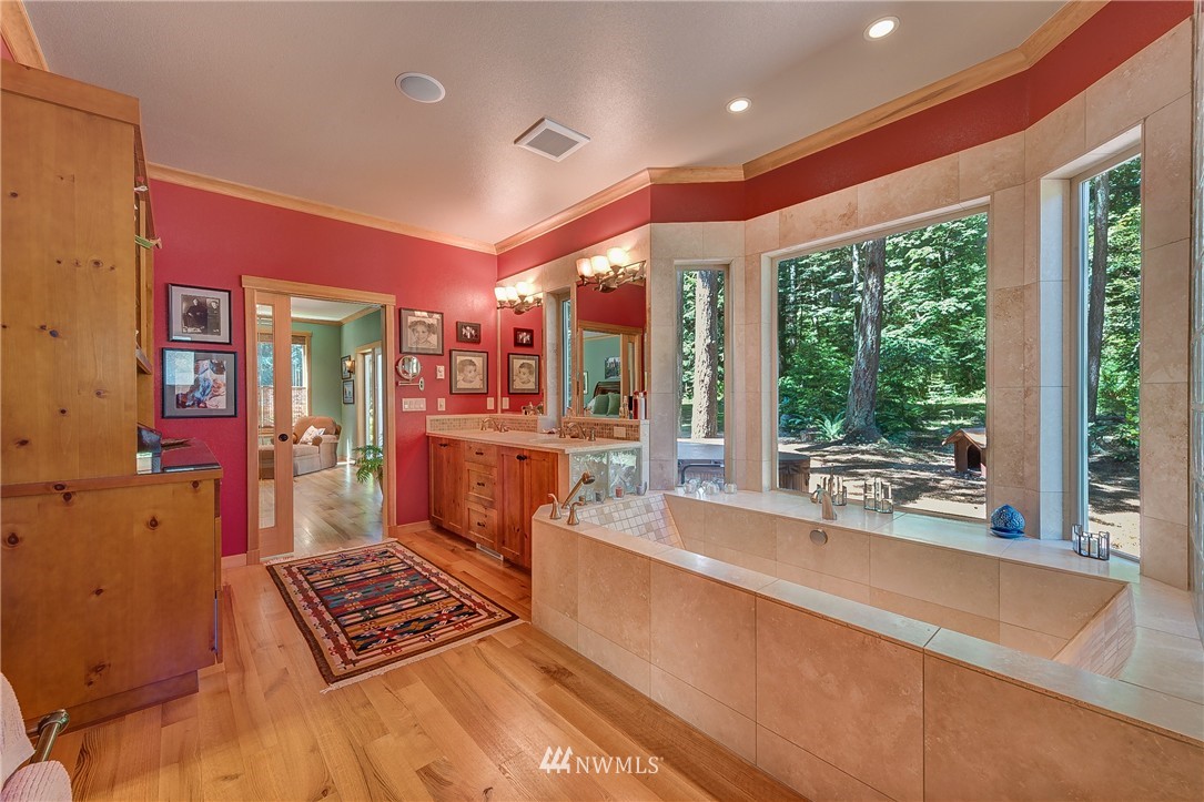 447 Koontz Road Oak Harbor, WA 98277 - Photo 10 of 19