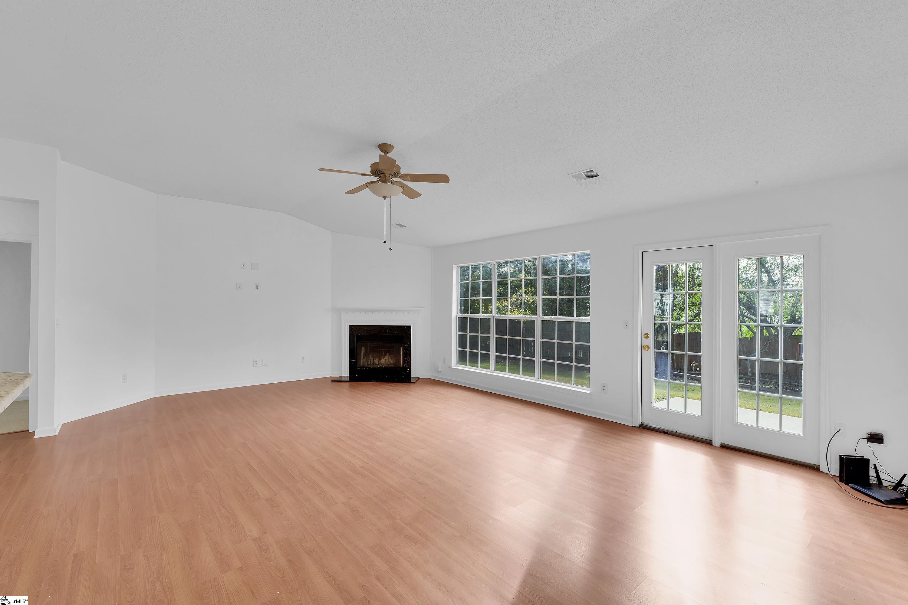 6 Buzzell Court Simpsonville, SC 29681 - Photo 5 of 28