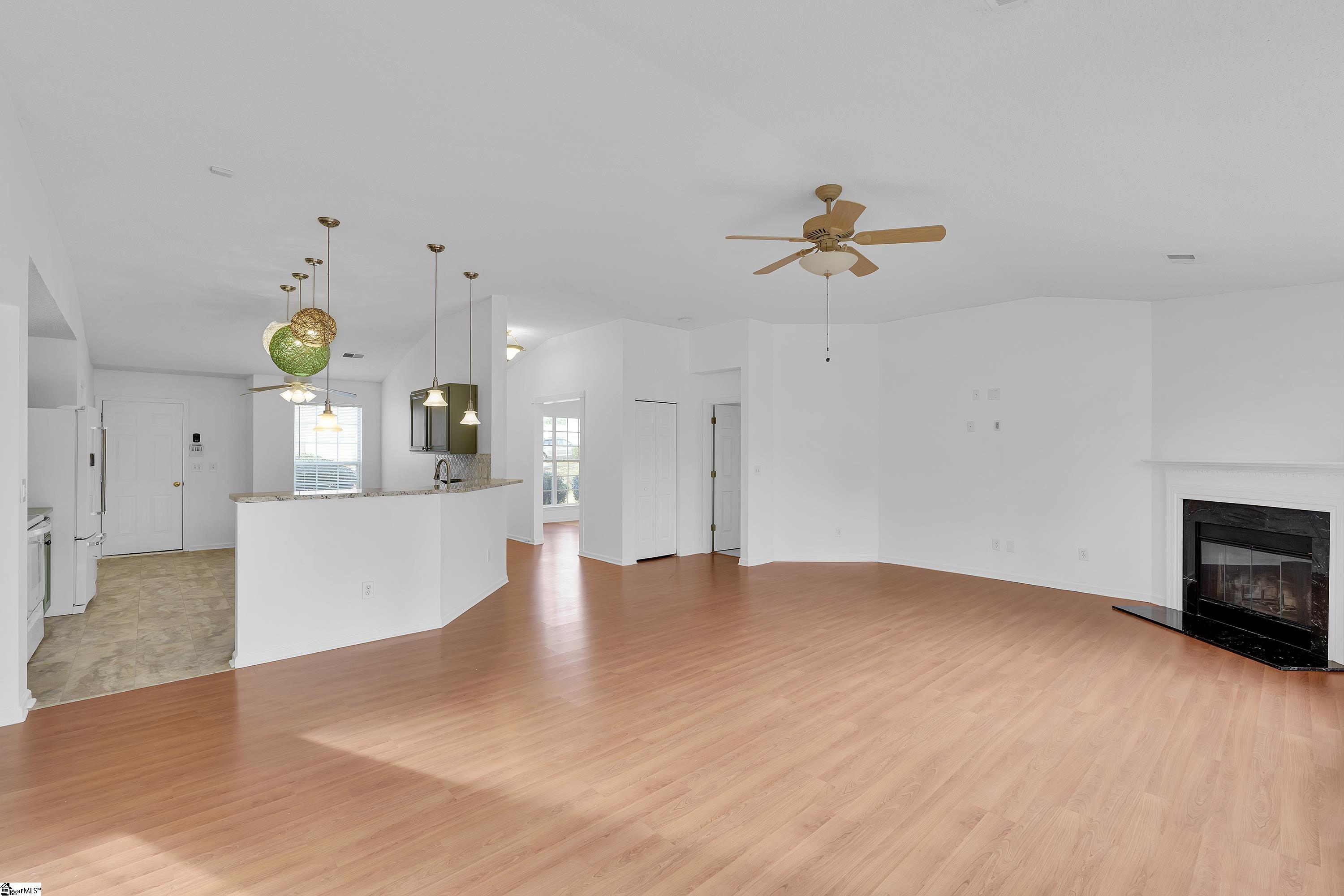 6 Buzzell Court Simpsonville, SC 29681 - Photo 7 of 28