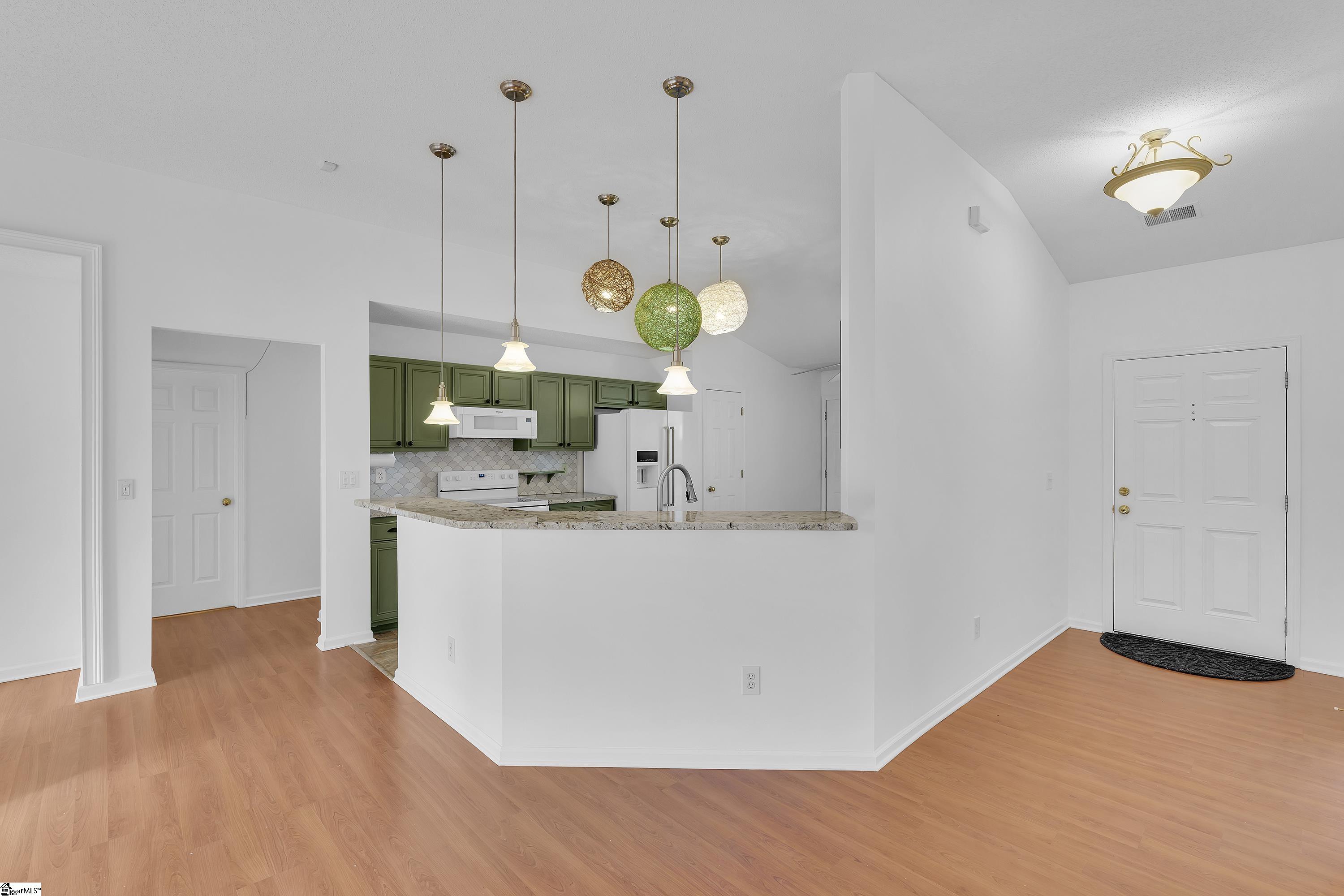 6 Buzzell Court Simpsonville, SC 29681 - Photo 9 of 28