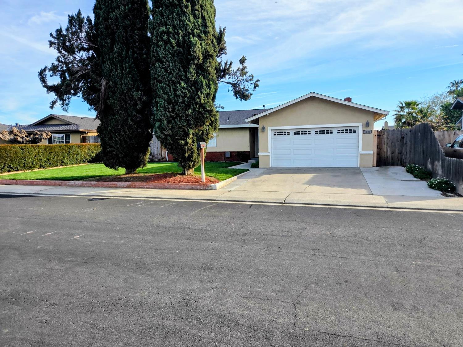 1404 Solar Avenue Modesto, CA 95351 - Photo 2 of 28 a view of patio with a yard