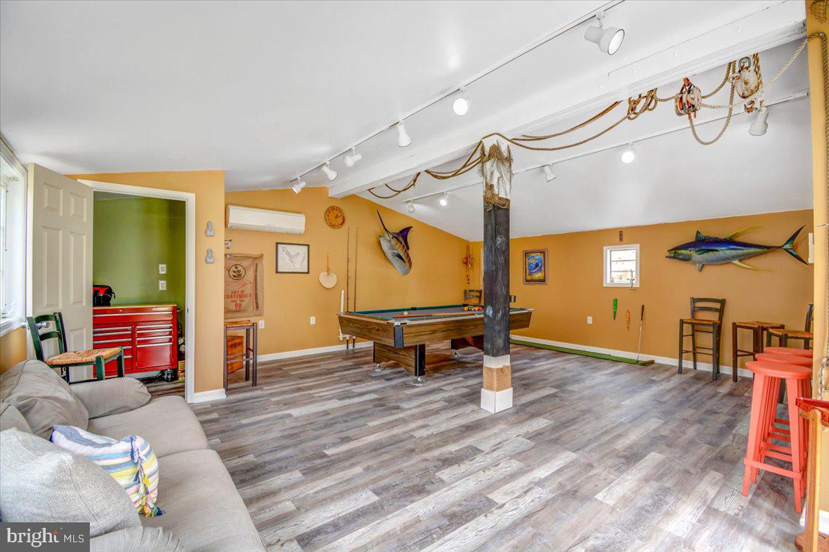 4 Steuart Lane Edgewater, MD 21037 - Photo 39 of 41 How would you use this wonderful space??