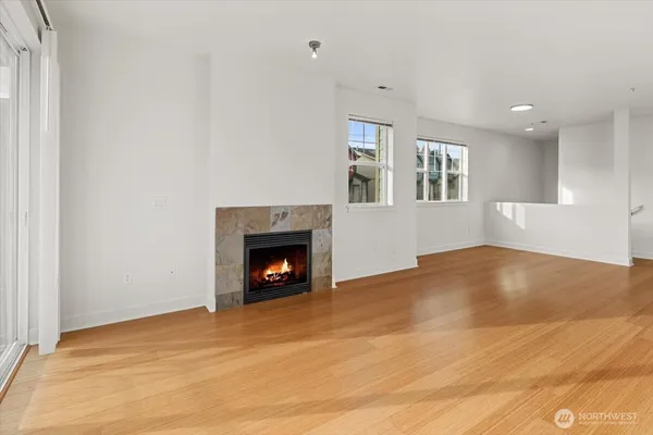 $569,999 | 19102 20th Drive Southeast, Unit B206, Bothell, WA 98012