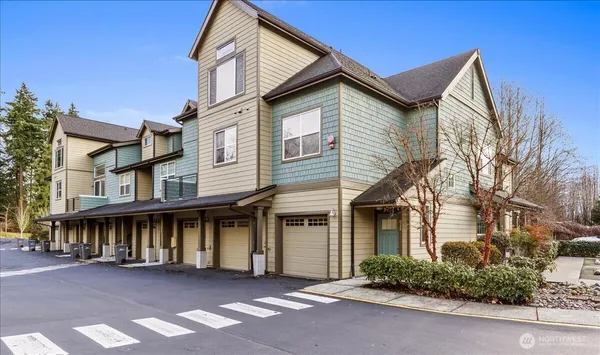 $569,999 | 19102 20th Drive Southeast, Unit B206, Bothell, WA 98012
