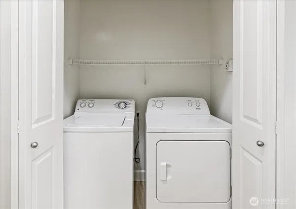 $569,999 | 19102 20th Drive Southeast, Unit B206, Bothell, WA 98012