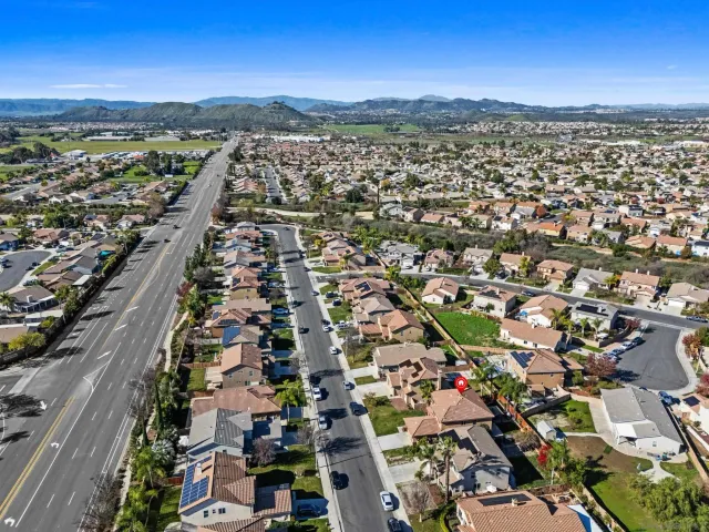 $739,000 | 31692 Pompei Lane, Winchester, CA 92596