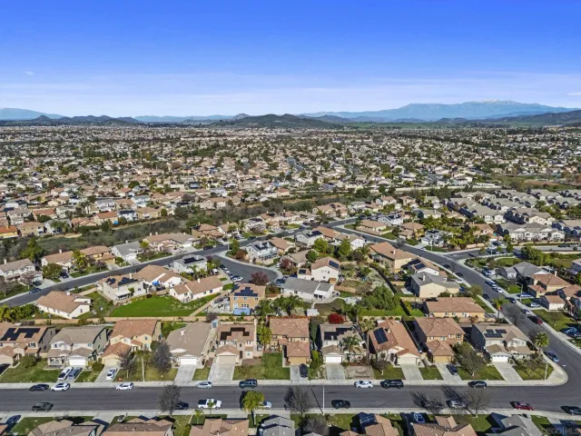 $739,000 | 31692 Pompei Lane, Winchester, CA 92596