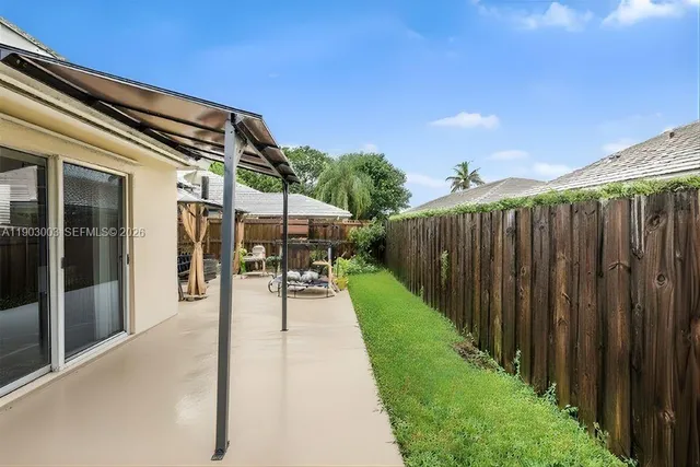 $590,000 | 6410 Southwest 112th Place, Miami, FL 33173