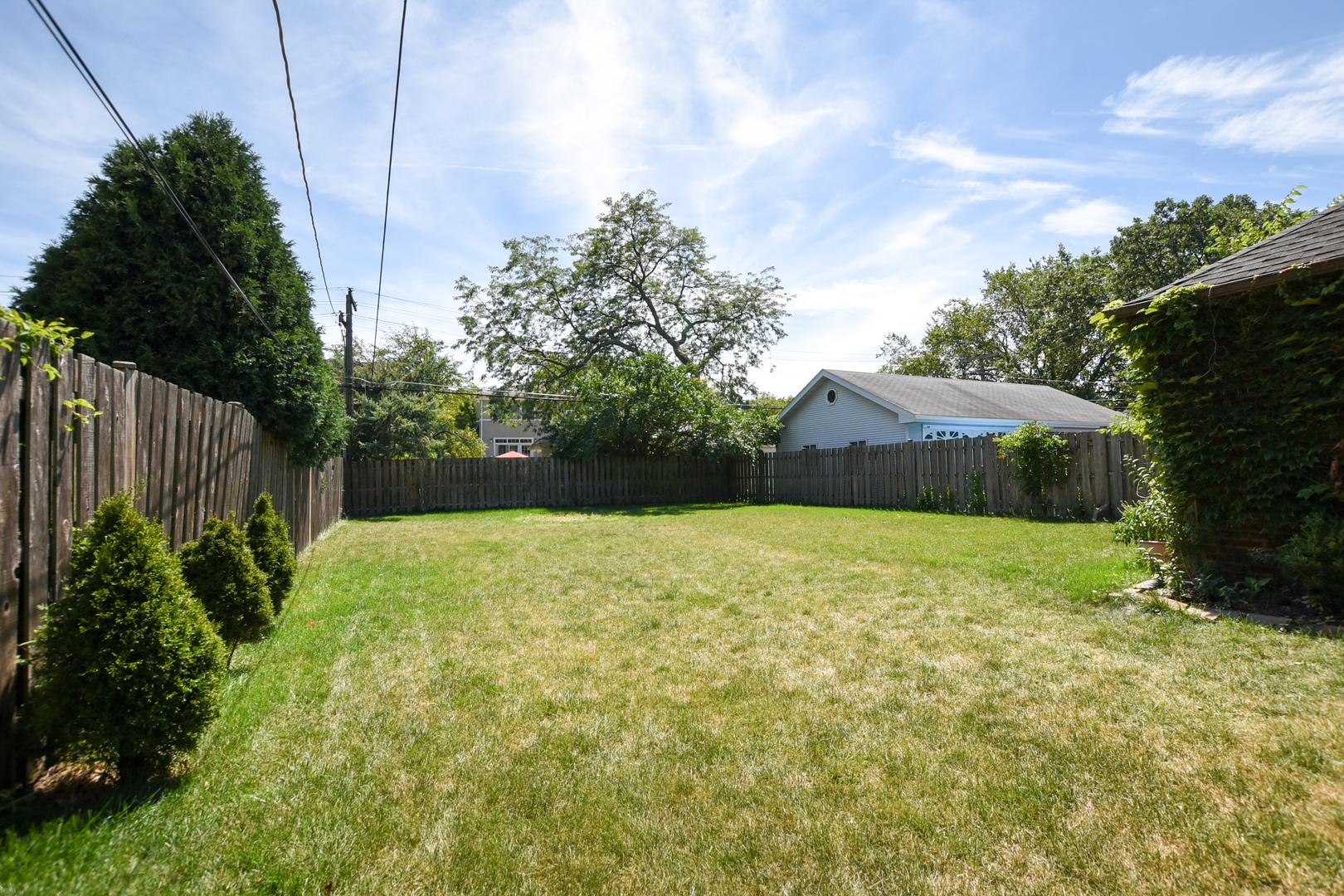 417 Shenstone Road Riverside, IL 60546 - Photo 44 of 47
