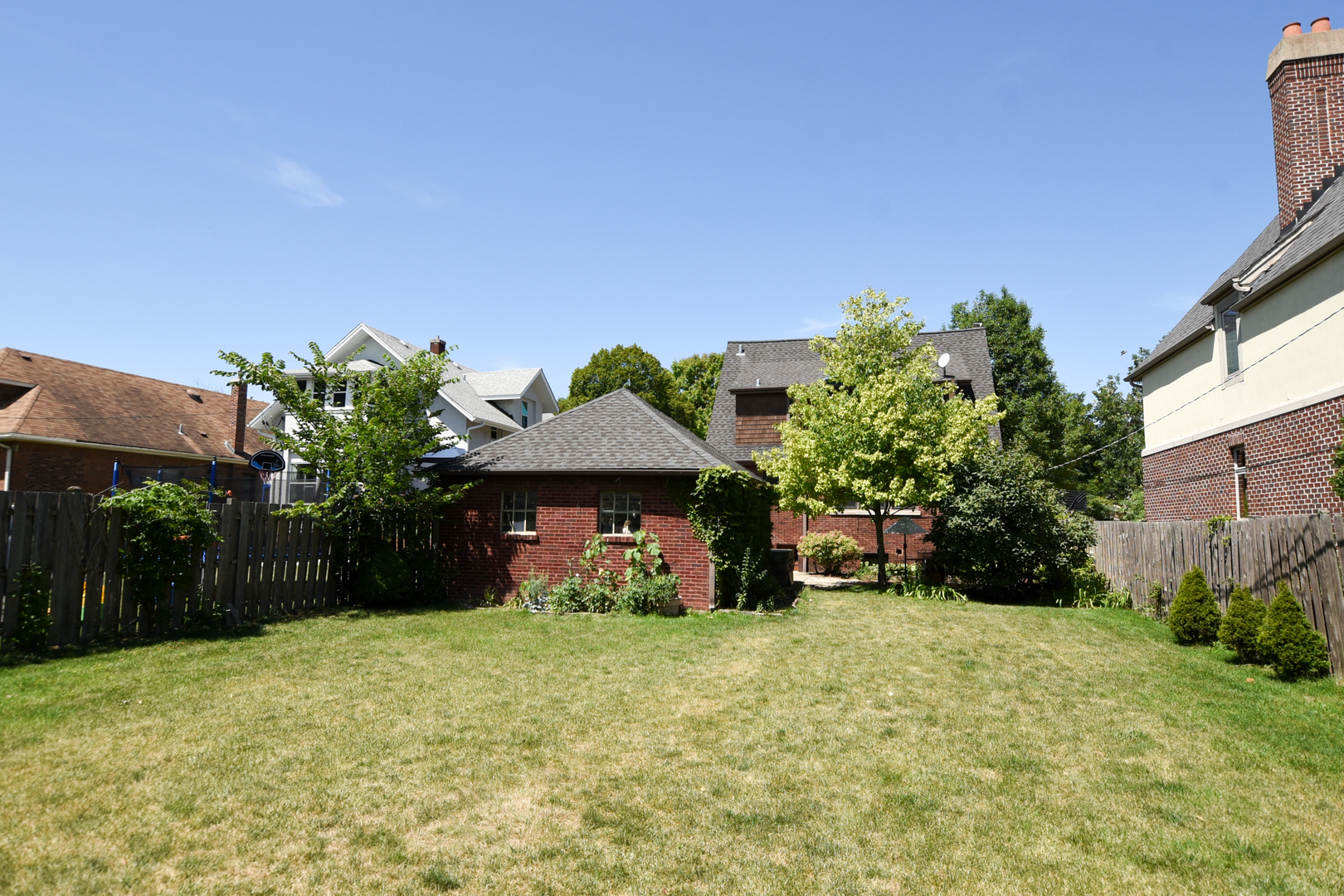 417 Shenstone Road Riverside, IL 60546 - Photo 45 of 47