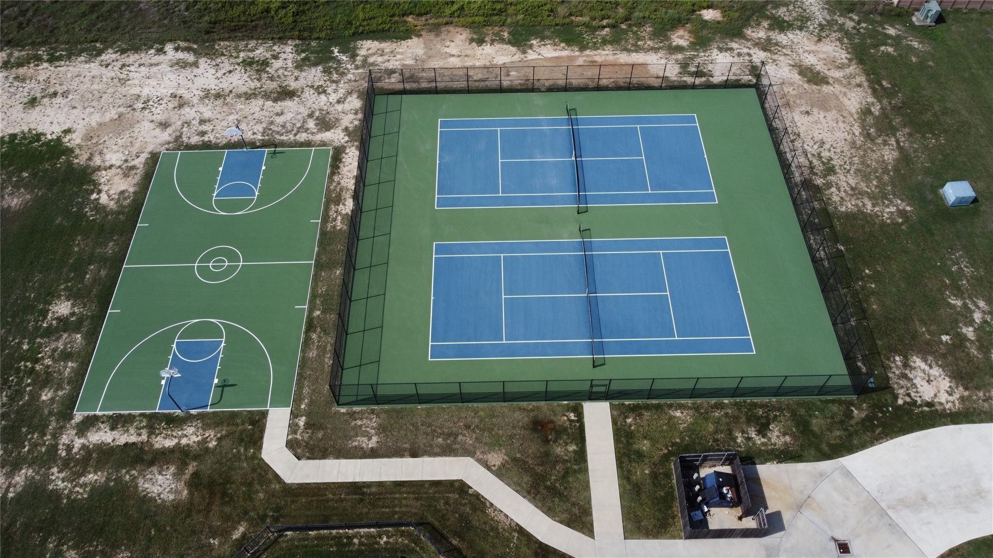 3368 Bay Rdg Drive Palacios, TX 77465 - Photo 10 of 13 a view of a brick house with a small yard