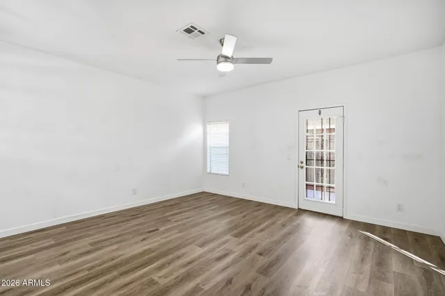 $1,695 | 18804 North 33rd Drive, Unit 3, Phoenix, AZ 85027