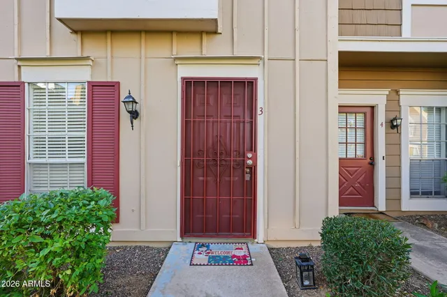 $1,695 | 18804 North 33rd Drive, Unit 3, Phoenix, AZ 85027
