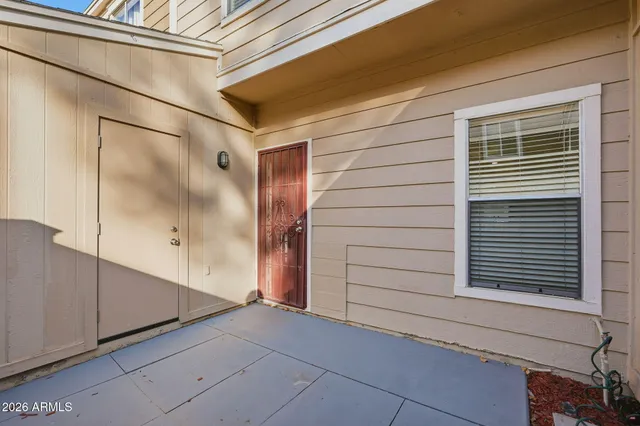 $1,695 | 18804 North 33rd Drive, Unit 3, Phoenix, AZ 85027