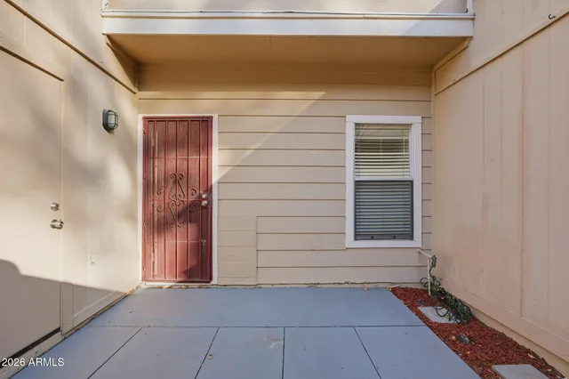 $1,695 | 18804 North 33rd Drive, Unit 3, Phoenix, AZ 85027