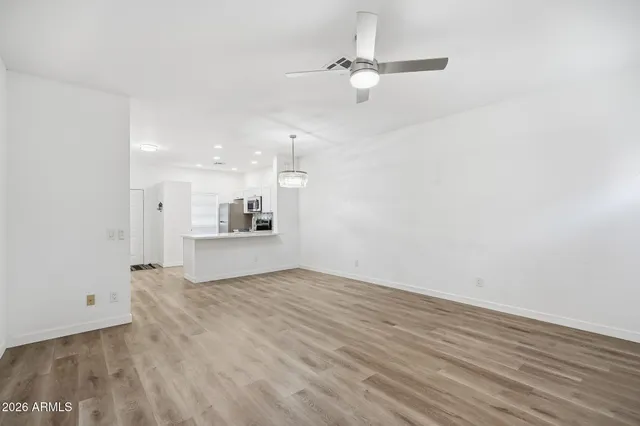 $1,695 | 18804 North 33rd Drive, Unit 3, Phoenix, AZ 85027