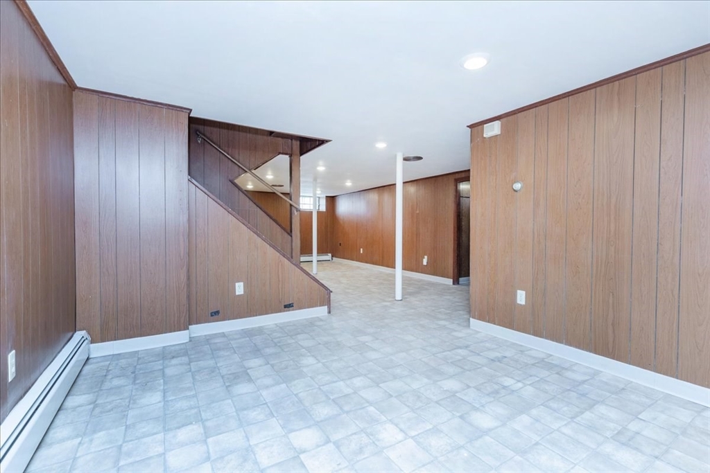 866 Riverside Drive Methuen, MA 01844 - Photo 25 of 40