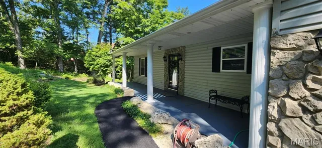 $525,000 | 1509 Lake Sherwood Drive, Marthasville, MO 63357