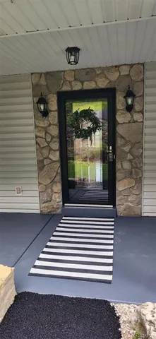 $525,000 | 1509 Lake Sherwood Drive, Marthasville, MO 63357