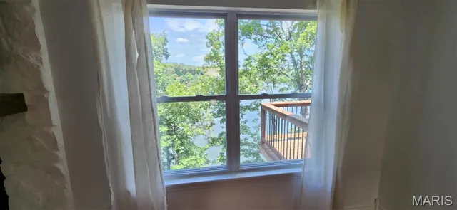 $525,000 | 1509 Lake Sherwood Drive, Marthasville, MO 63357