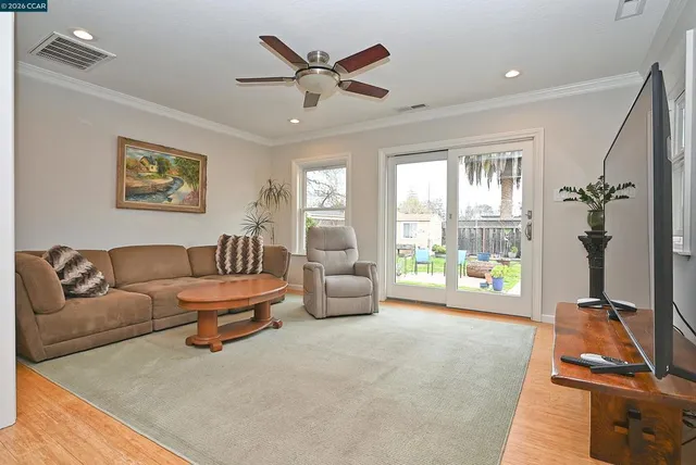 $1,199,000 | 1013-1013 Pleasant Valley Drive, Pleasant Hill, CA 94523