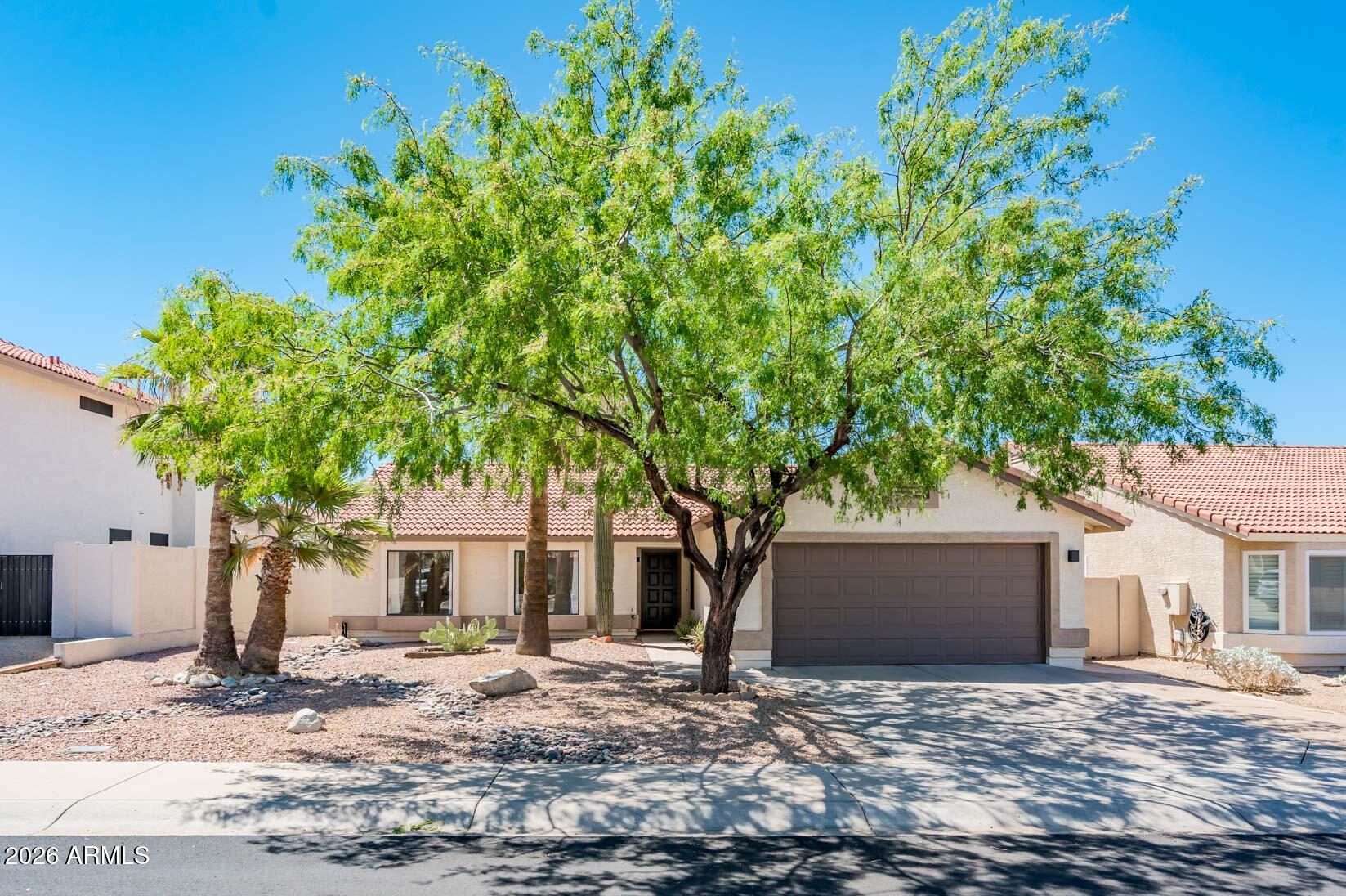 2717 East Dry Creek Road Phoenix, AZ 85048 - Photo 1 of 36 Welcome!