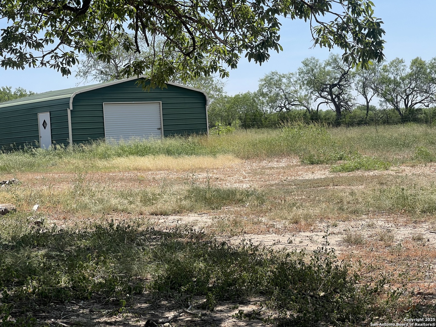 4235 Mickey Road San Antonio, TX 78223 - Photo 13 of 15