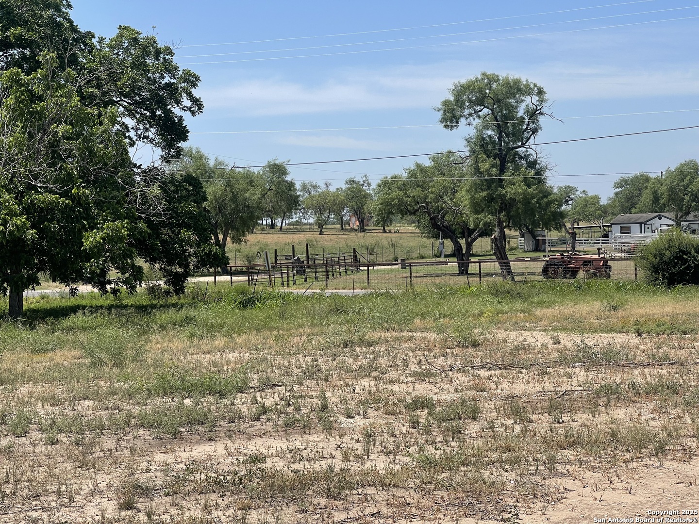 4235 Mickey Road San Antonio, TX 78223 - Photo 14 of 15
