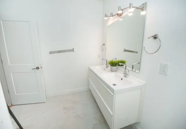 $380,000 | 276 Millwood Lane, Wellford, SC 29385