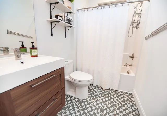 $380,000 | 276 Millwood Lane, Wellford, SC 29385