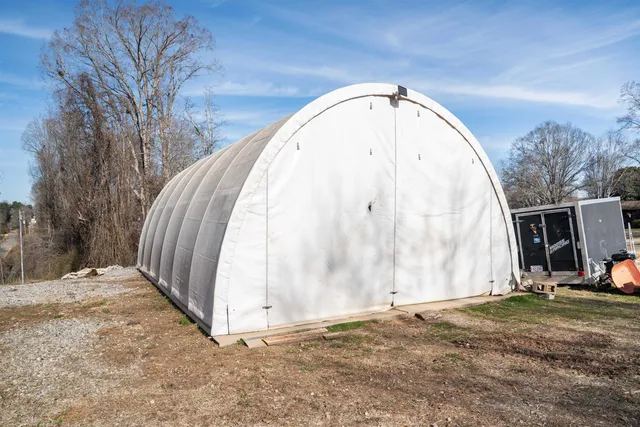 $380,000 | 276 Millwood Lane, Wellford, SC 29385