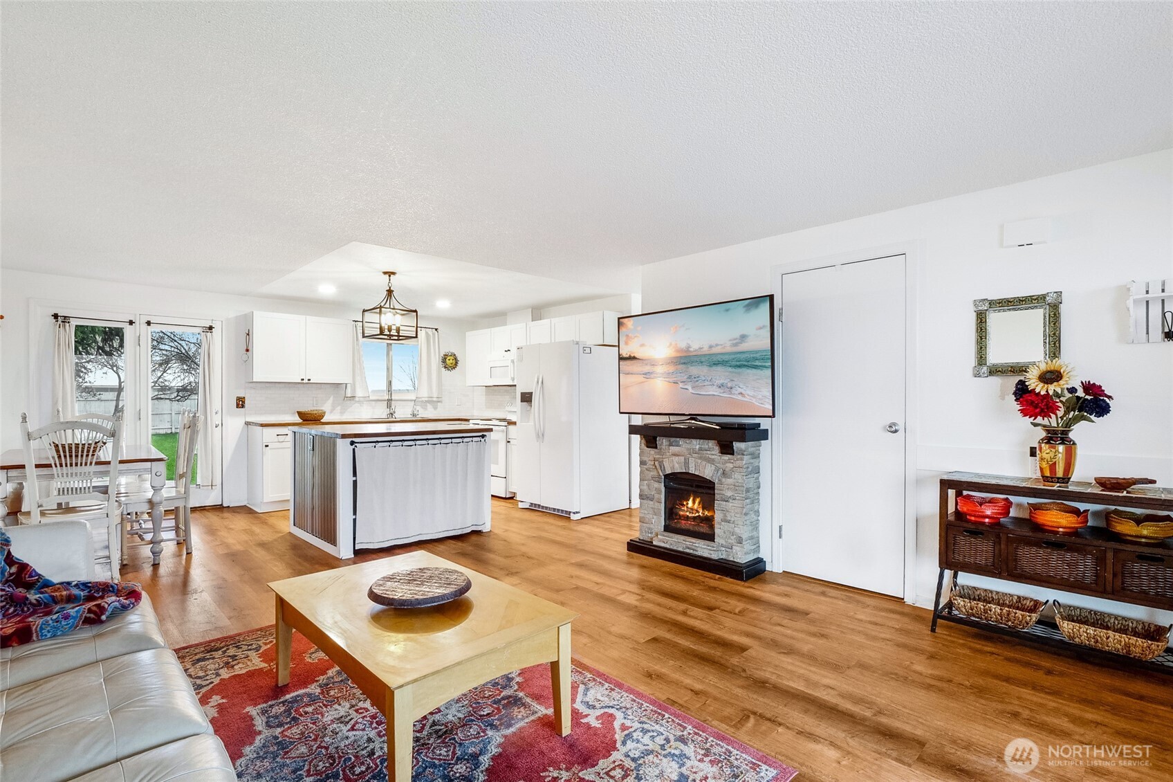 326 West 8th Street Warden, WA 98857 - Photo 5 of 28