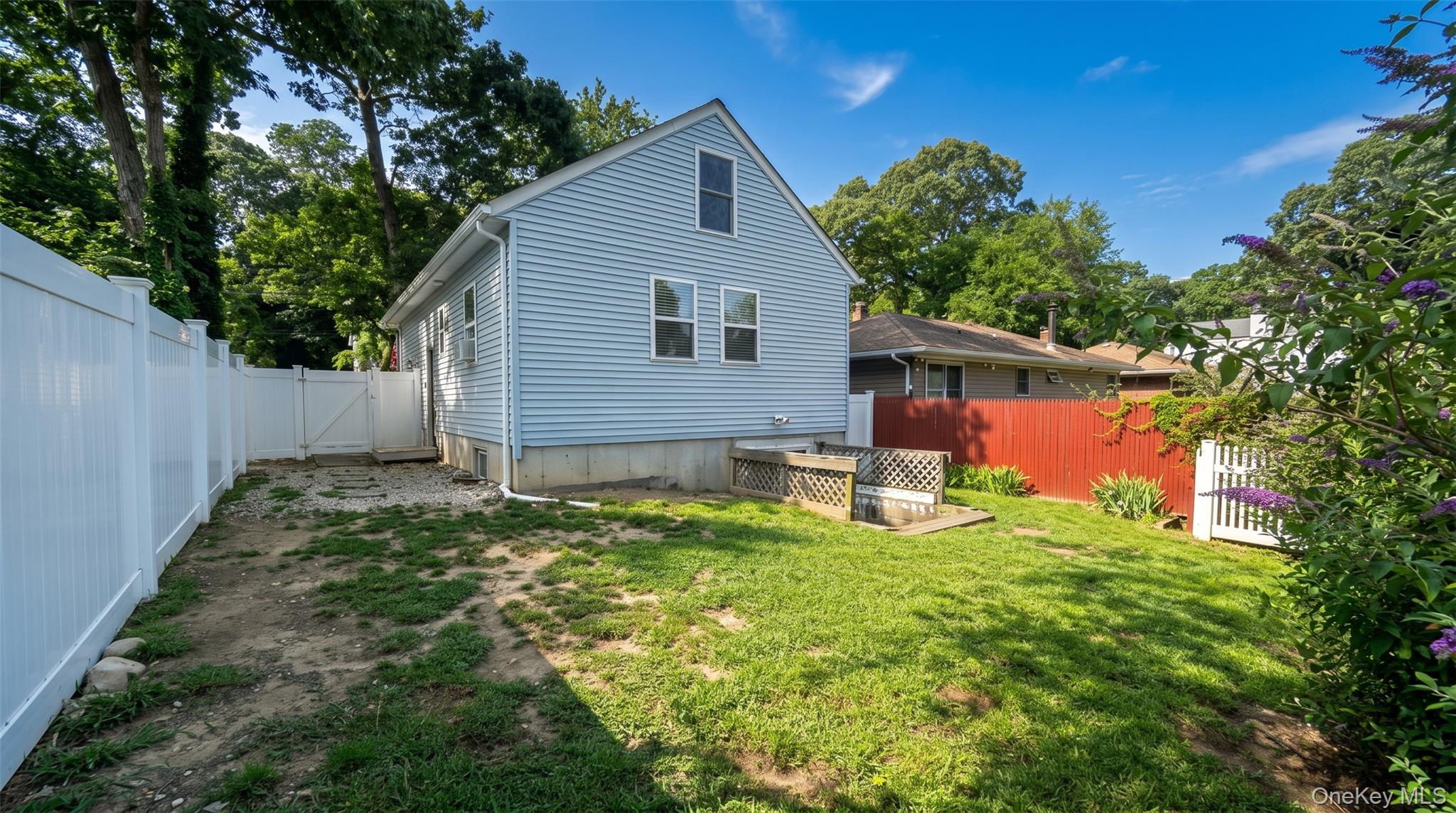 11 Huntington Road Sound Beach, NY 11789 - Photo 20 of 20 Gallery Image 20