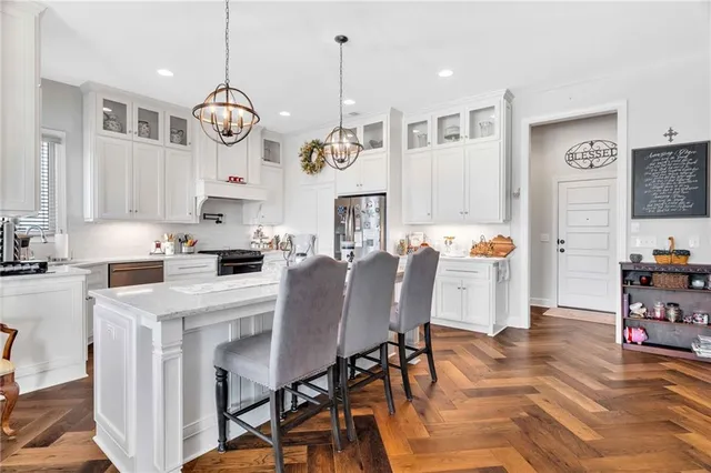 $679,000 | 281 South Singletree Street, Olathe, KS 66061