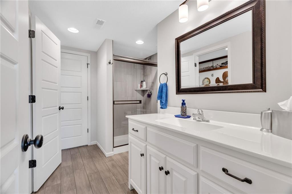 281 South Singletree Street Olathe, KS 66061 - Photo 36 of 51