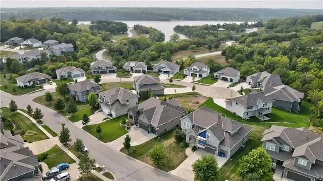 $679,000 | 281 South Singletree Street, Olathe, KS 66061